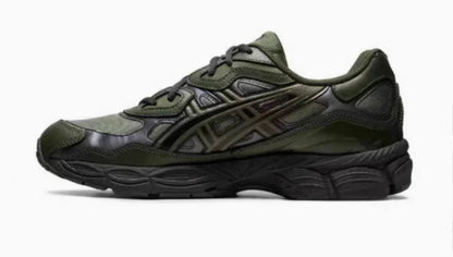 VIRAL GEL SNEAKER