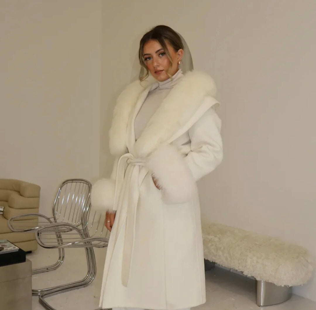 LUNEA LUXE LONG COAT WHITE