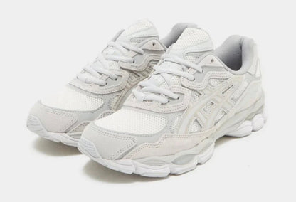 VIRAL GEL SNEAKER